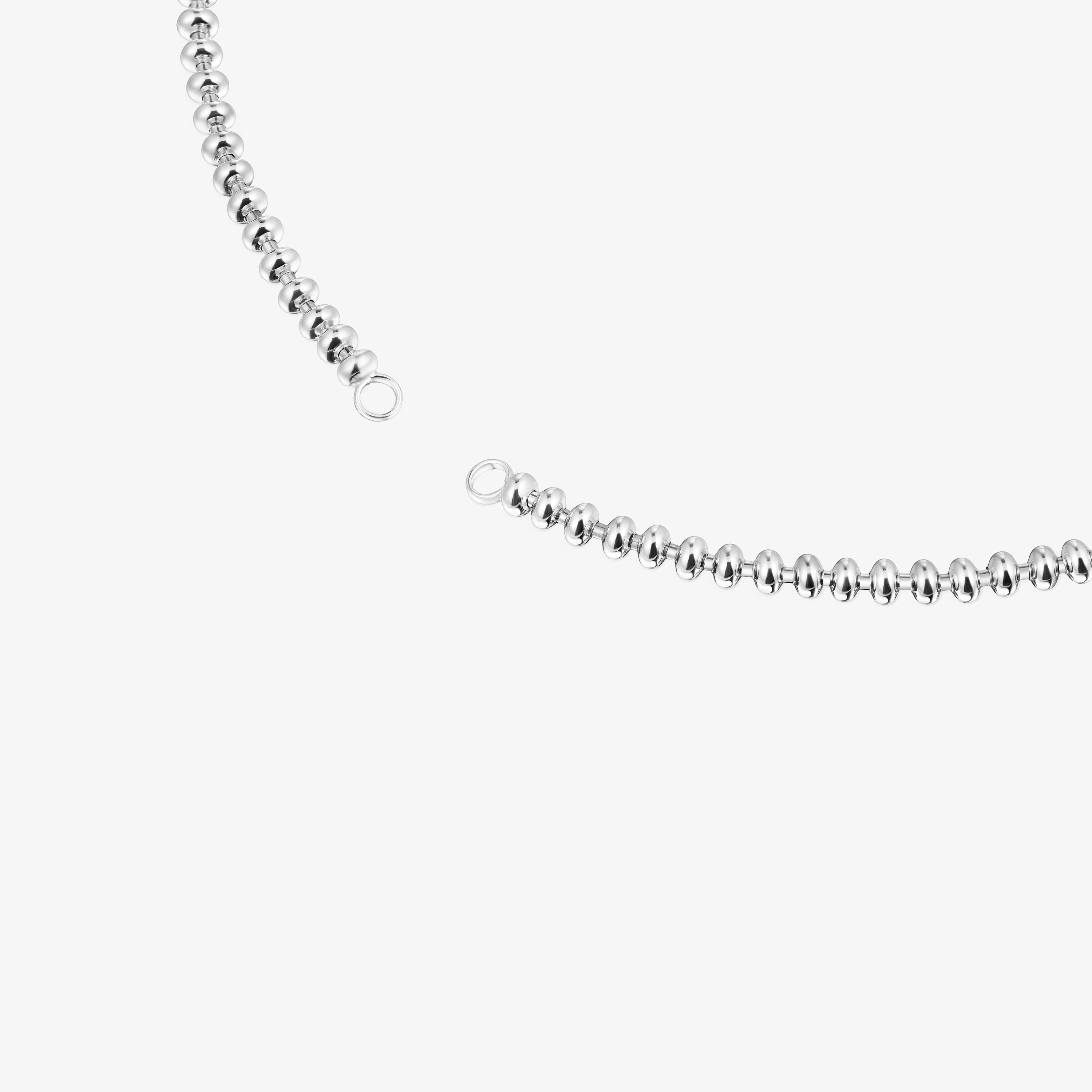 Hold Oval 51.5 cm short silver Necklace with ball motifs