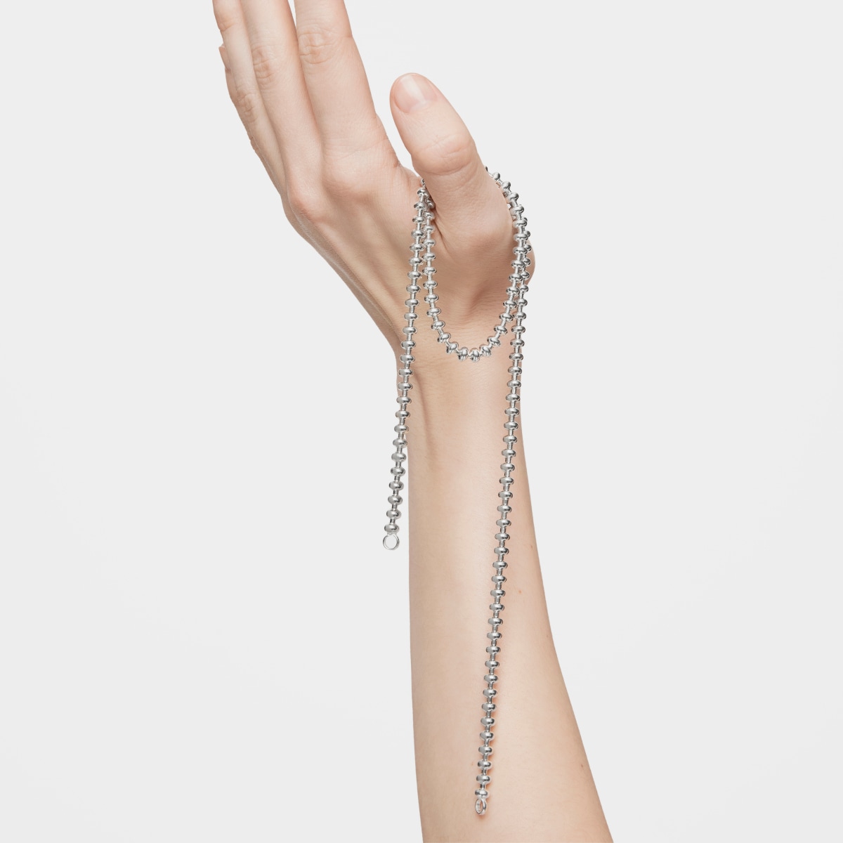Hold Oval 51,5 cm short silver Necklace with ball motifs