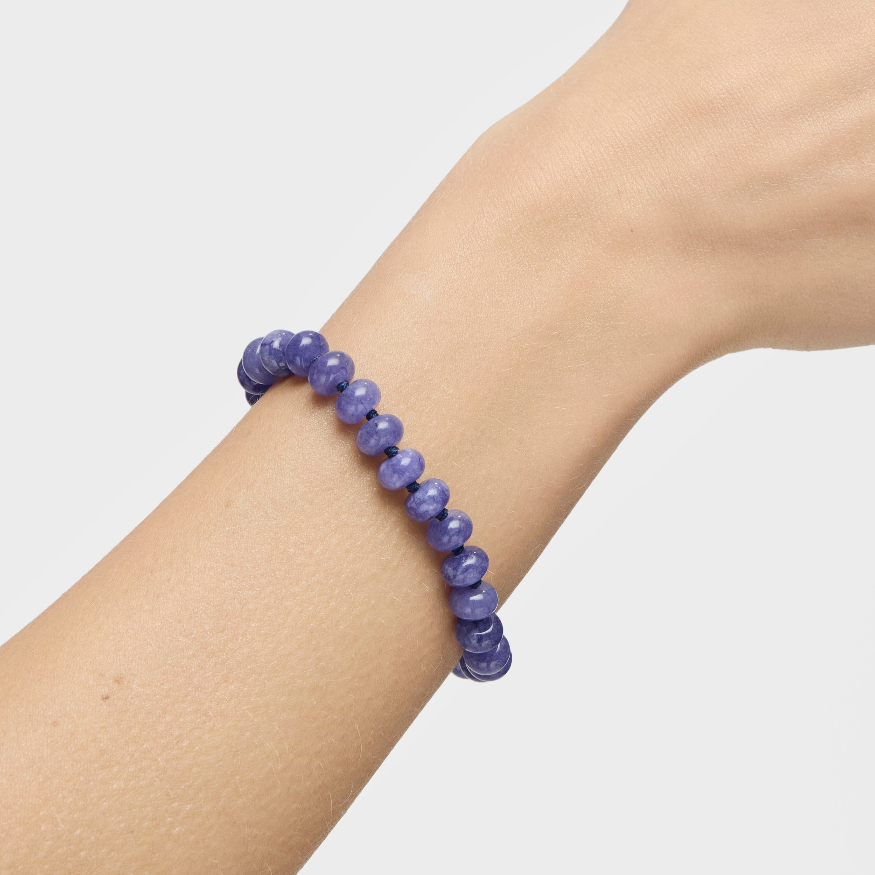 Hold Oval Bracelet with 18kt gold plating over silver and quartzite