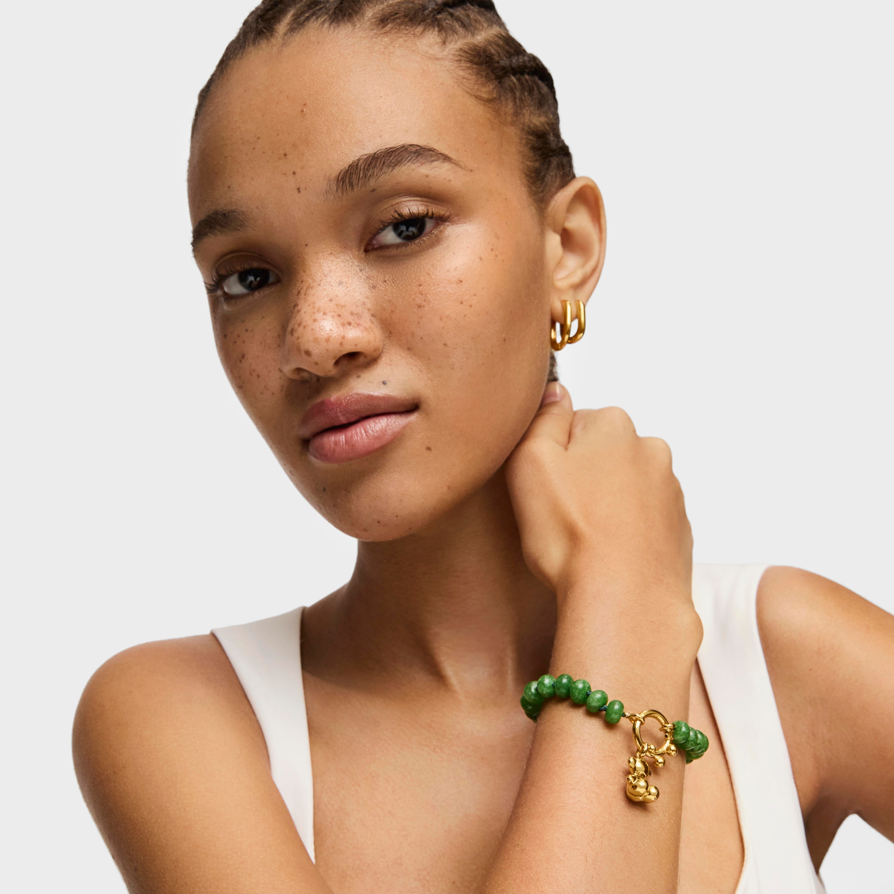 Hold Oval Bracelet with 18K gold vermeil and green quartzite