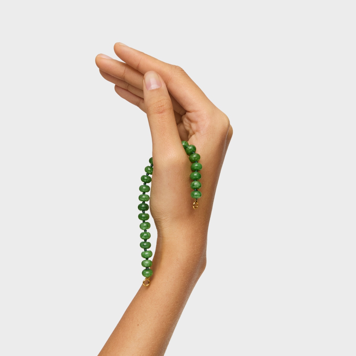 Hold Oval Bracelet with 18kt gold plating over silver and green quartzite