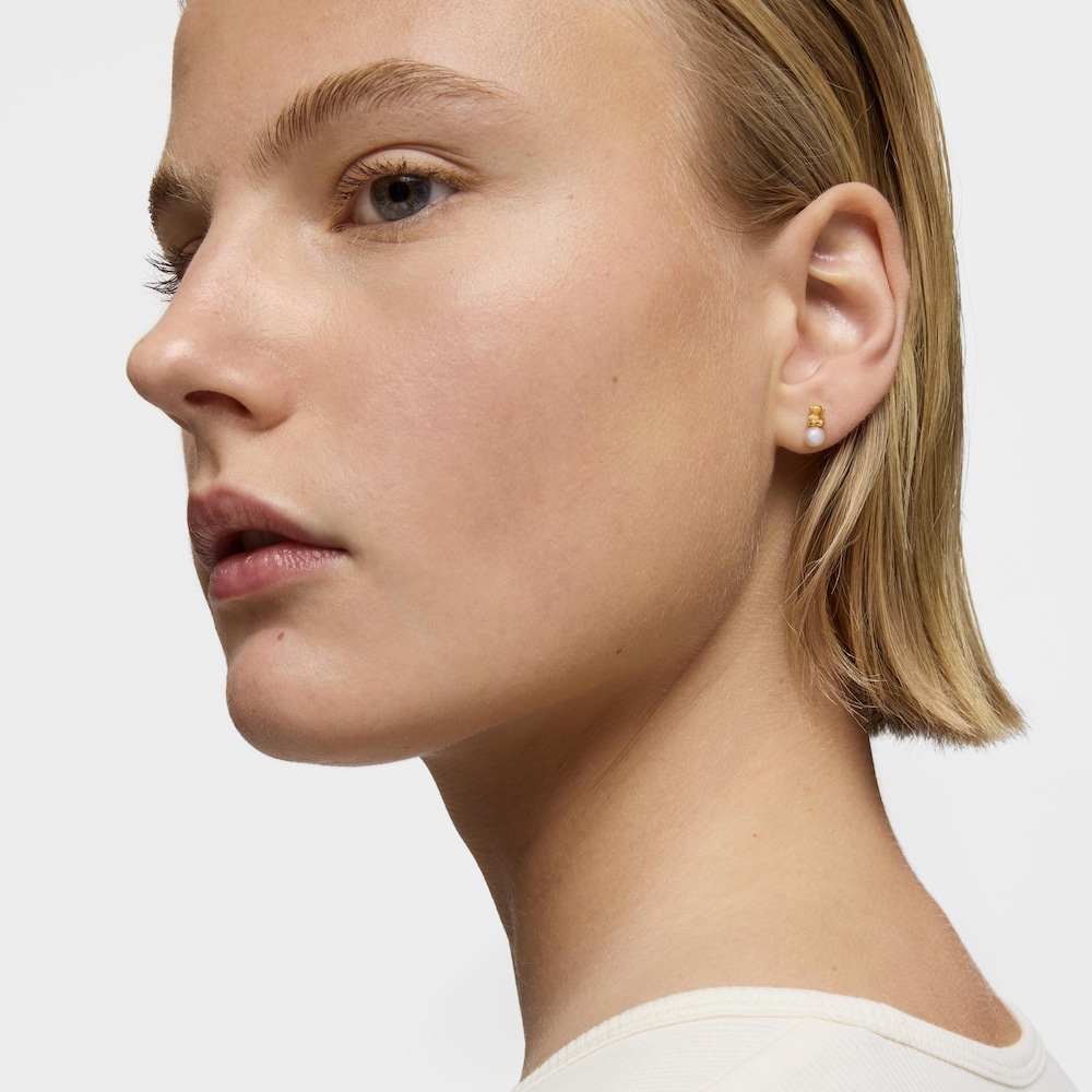 Bold Bear gold Earrings with cultured pearl and bear charm Bold Bear gold Earrings with cultured pearl and bear charm