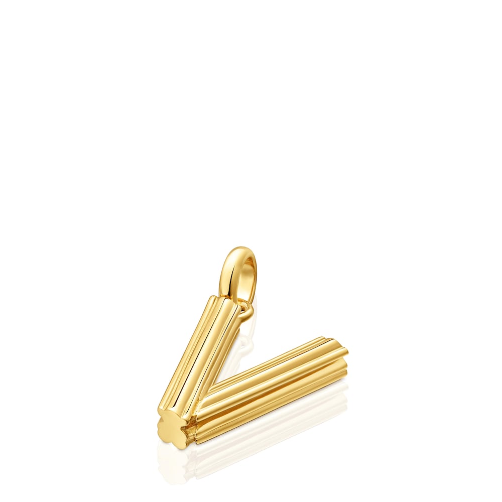 Colgante mediano letra V con baño de oro 18 kt sobre plata Alphabet Colgante mediano letra V con baño de oro 18 kt sobre plata Alphabet
