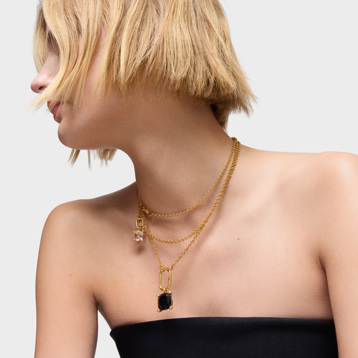 Large 18kt gold plating over silver and onyx Pendant Color Black