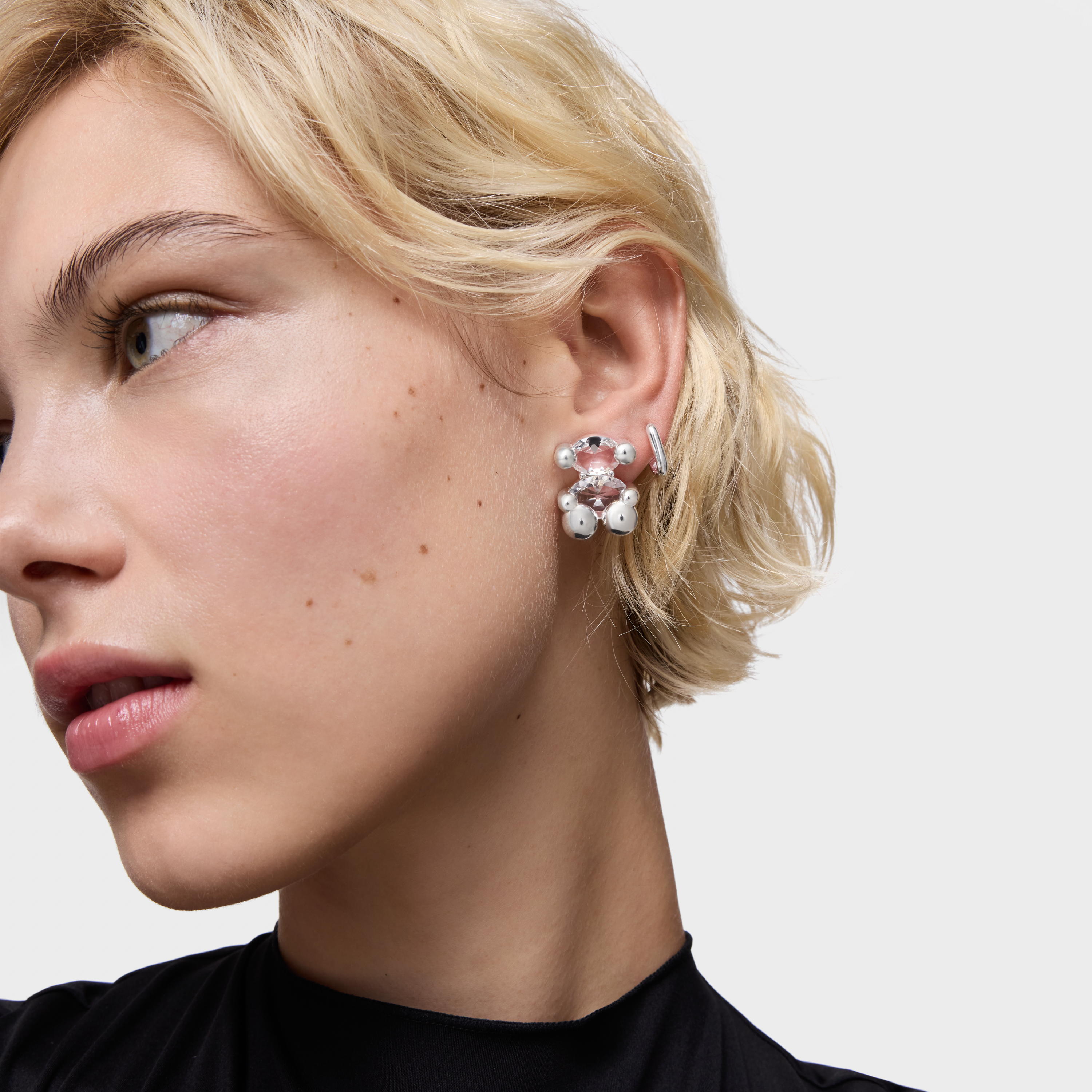 mm silver and rock crystal quartz bear motif Earrings Color Bear