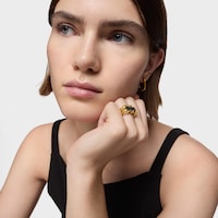 Medium 18kt gold plating over silver and onyx bear motif Ring Color Bear
