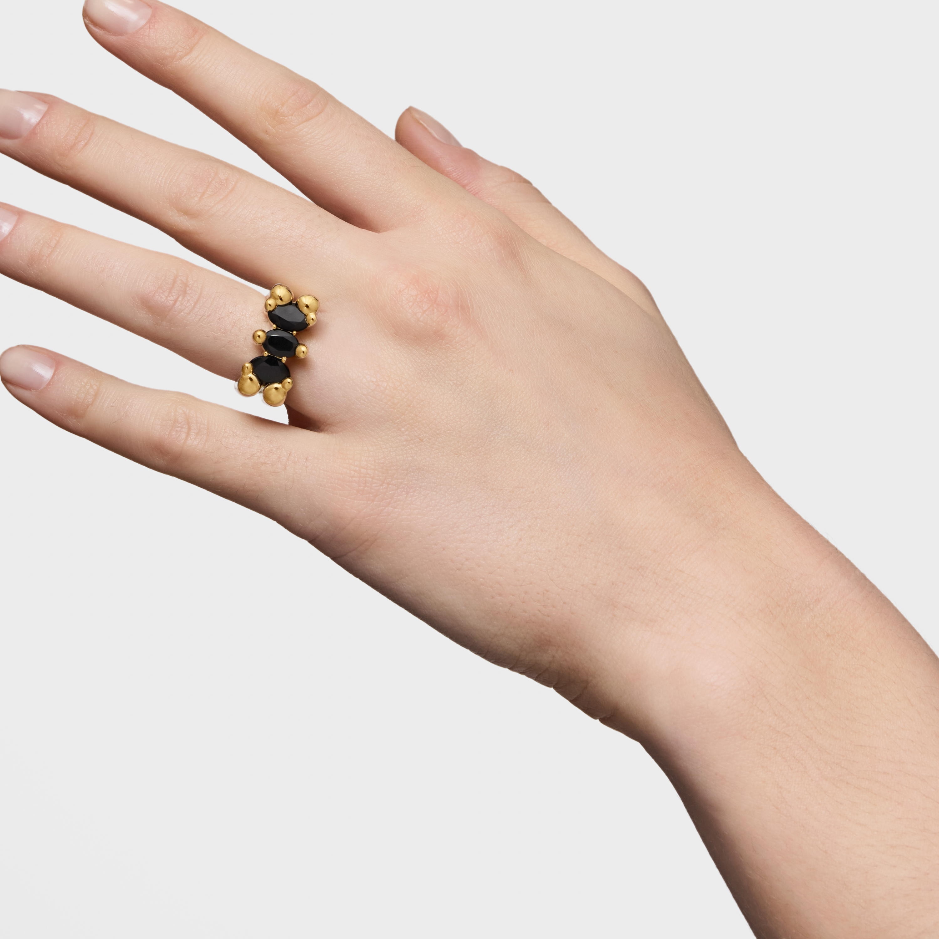 Medium 18kt gold plating over silver and onyx Bear motif Ring Color