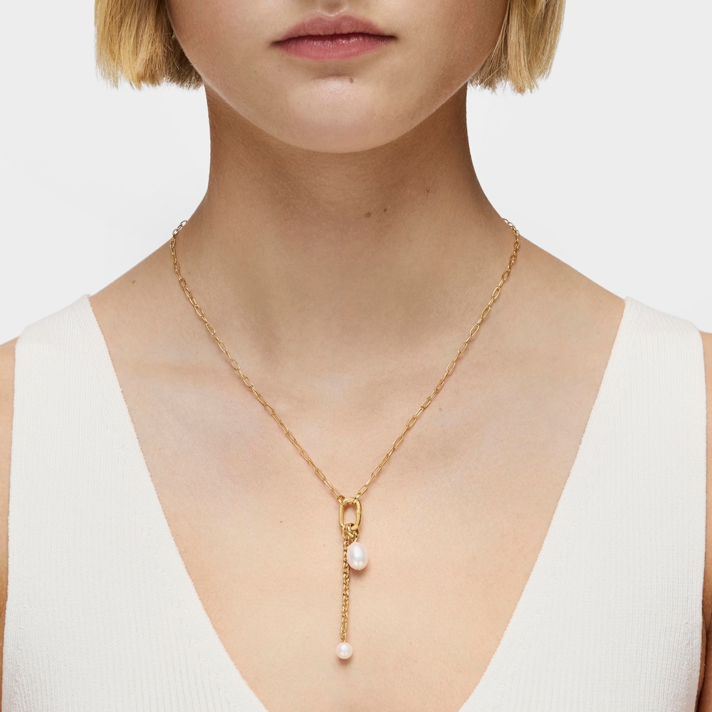 Př&iacute;věsek Hold Oval ze stř&iacute;bra pozlacen&eacute;ho 18kar&aacute;tov&yacute;m zlatem s&nbsp;uměle vypěstovanou perlou