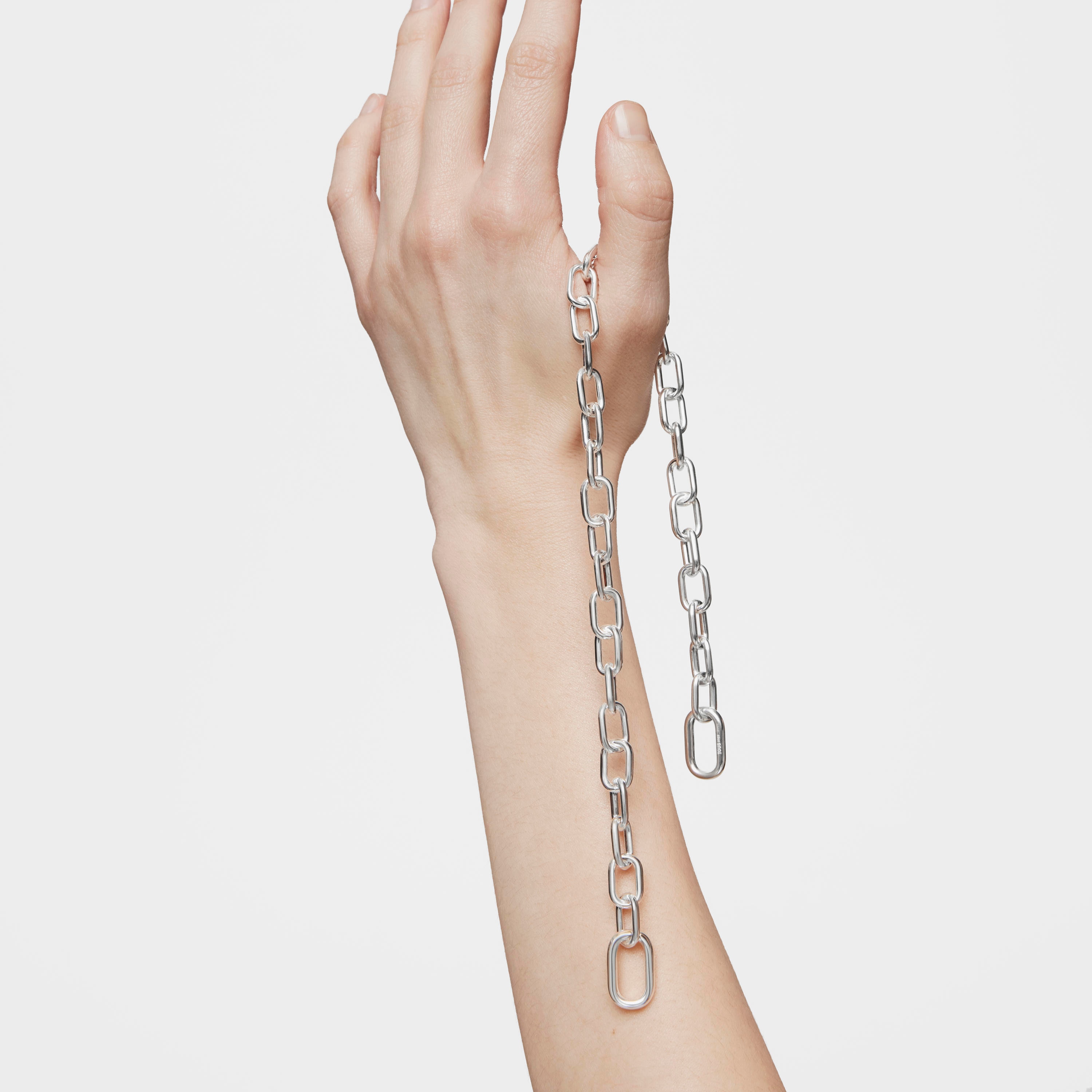 Hold Oval silver XXL short Necklace