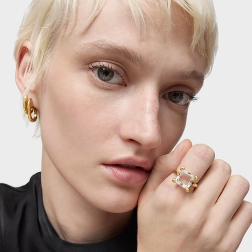 Medium 18kt gold plating over silver and rock crystal quartz Ring Color White