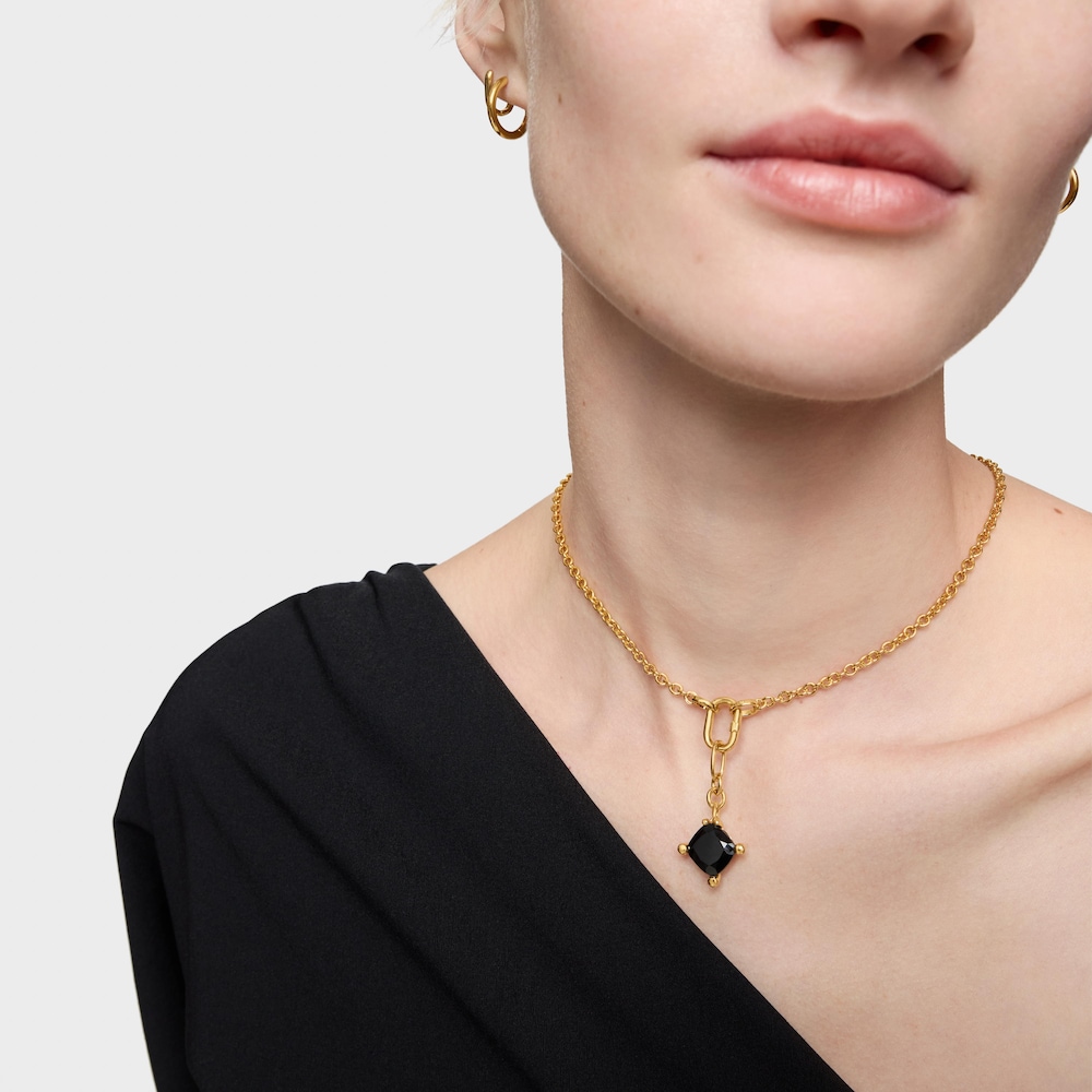 Dlh&eacute; Obručov&eacute; n&aacute;u&scaron;nice s&nbsp;18&nbsp;kt pozl&aacute;ten&iacute;m na striebre a&nbsp;&oacute;nyxom Color Black