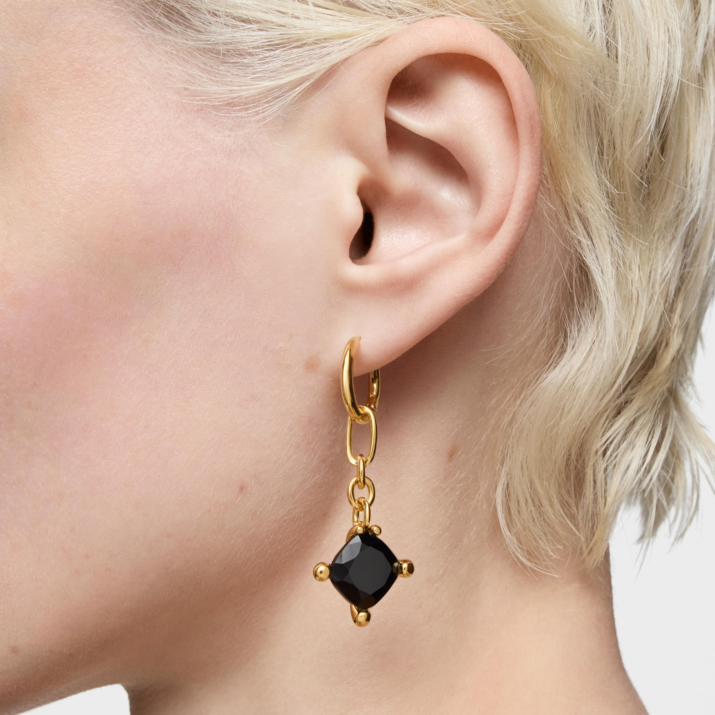 Long 18K gold vermeil Hoop earrings and onyx Color Black