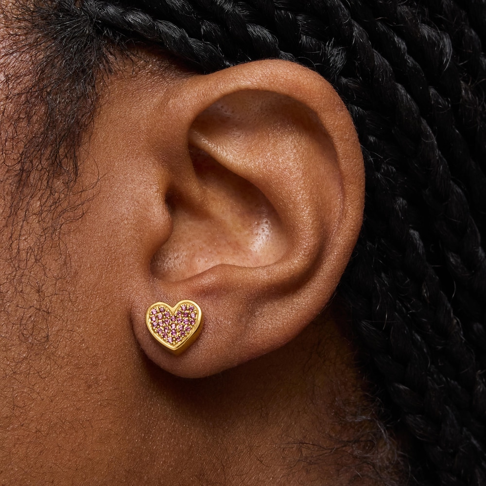 Pendientes corazón con baño de oro 18 kt sobre plata y rodolitas TOUS 1950 Pendientes corazón con baño de oro 18 kt sobre plata y rodolitas TOUS 1950