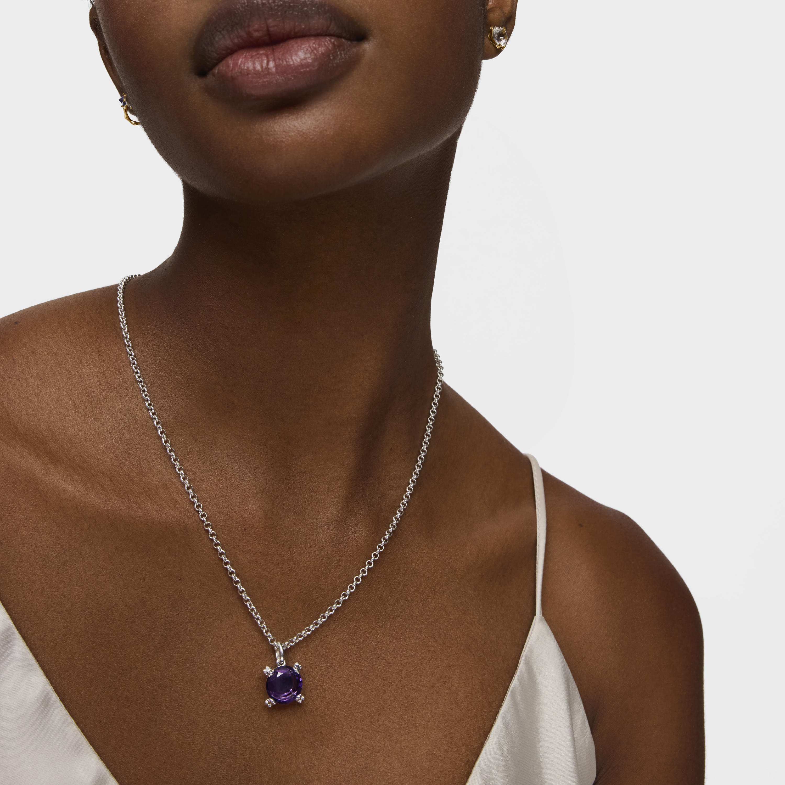 Silver Pendant with amethyst Color Pills