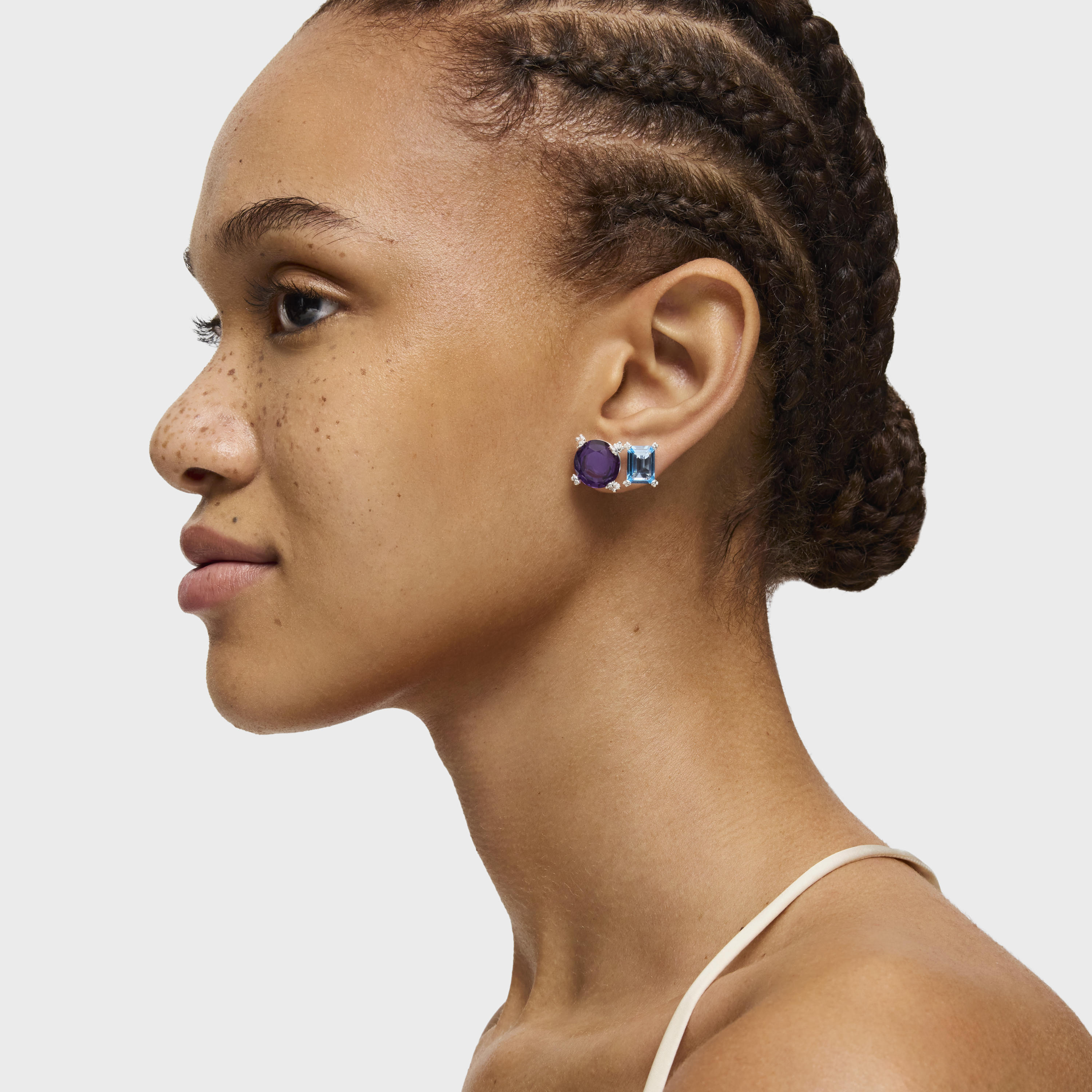 Silver Heart earrings with amethyst Color Pills