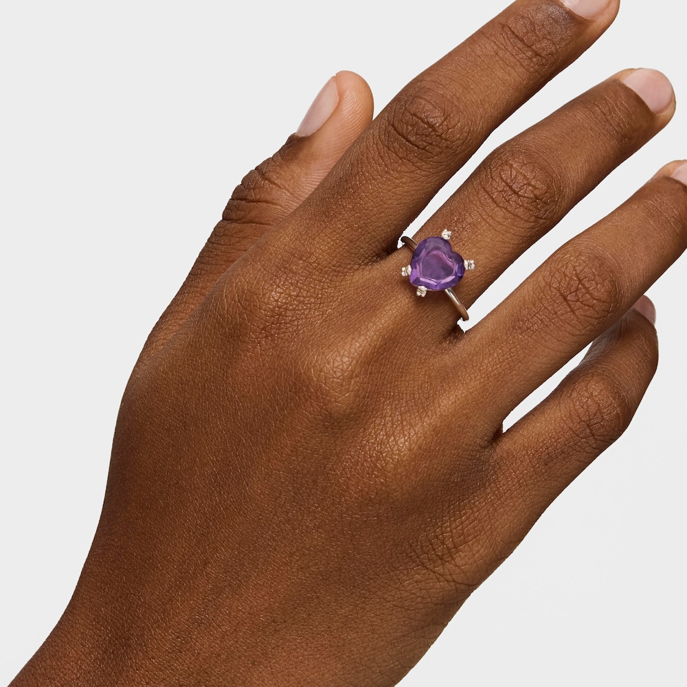 Silver Ring with amethyst Color Pills