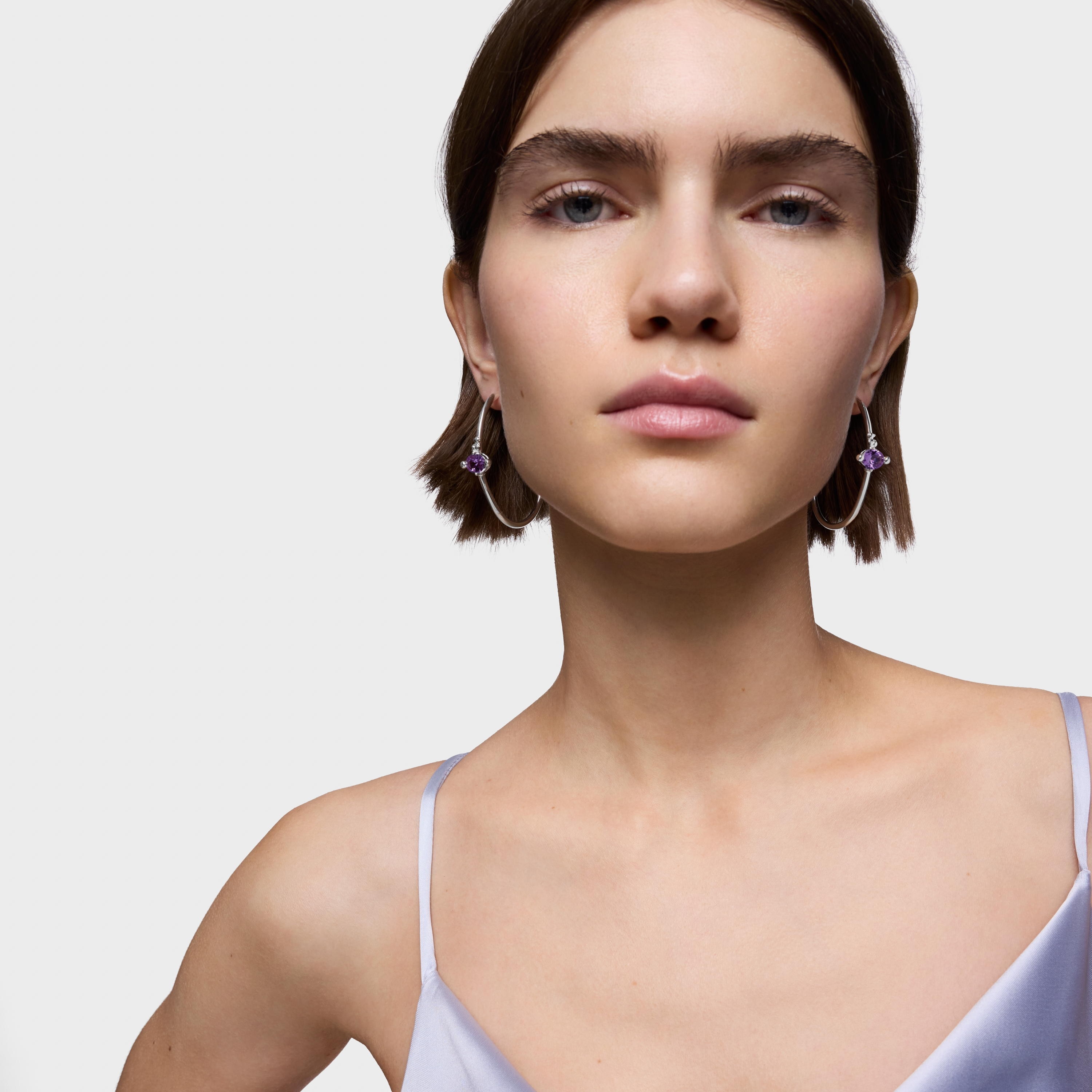 Silver hoop earrings and lab-grown lilac sapphire TOUS Color LGG