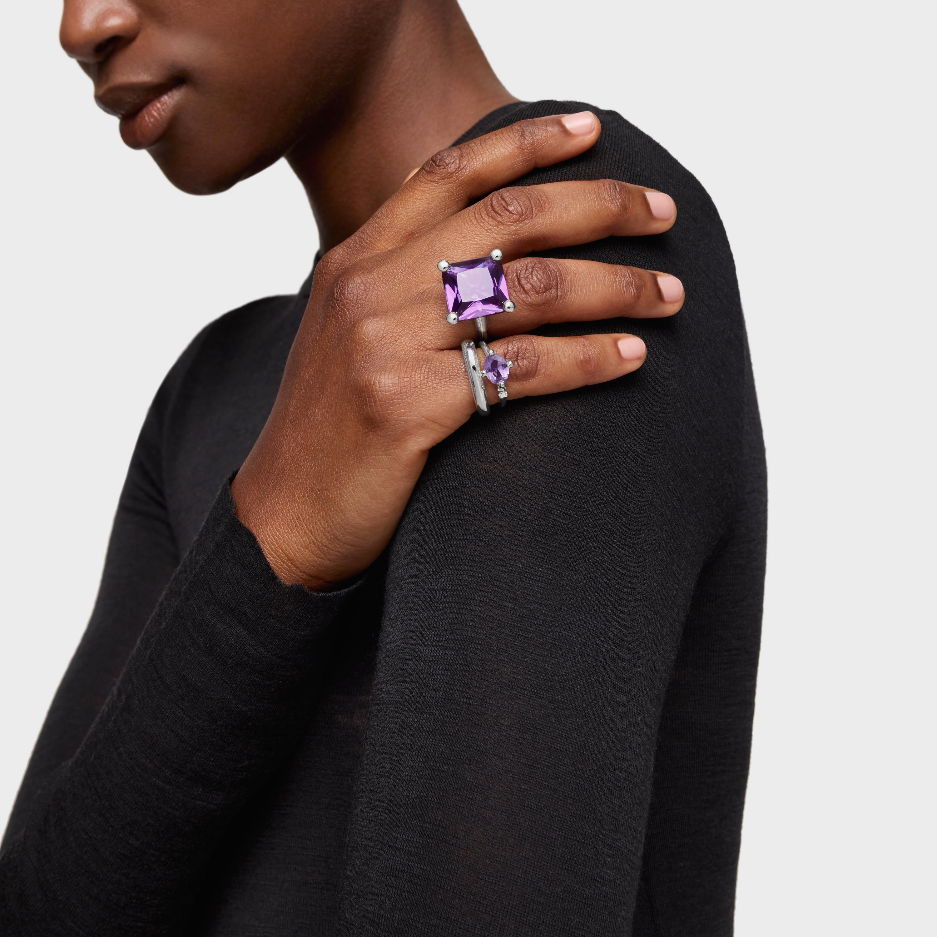 Large silver ring and lab-grown lilac sapphire TOUS Color LGG