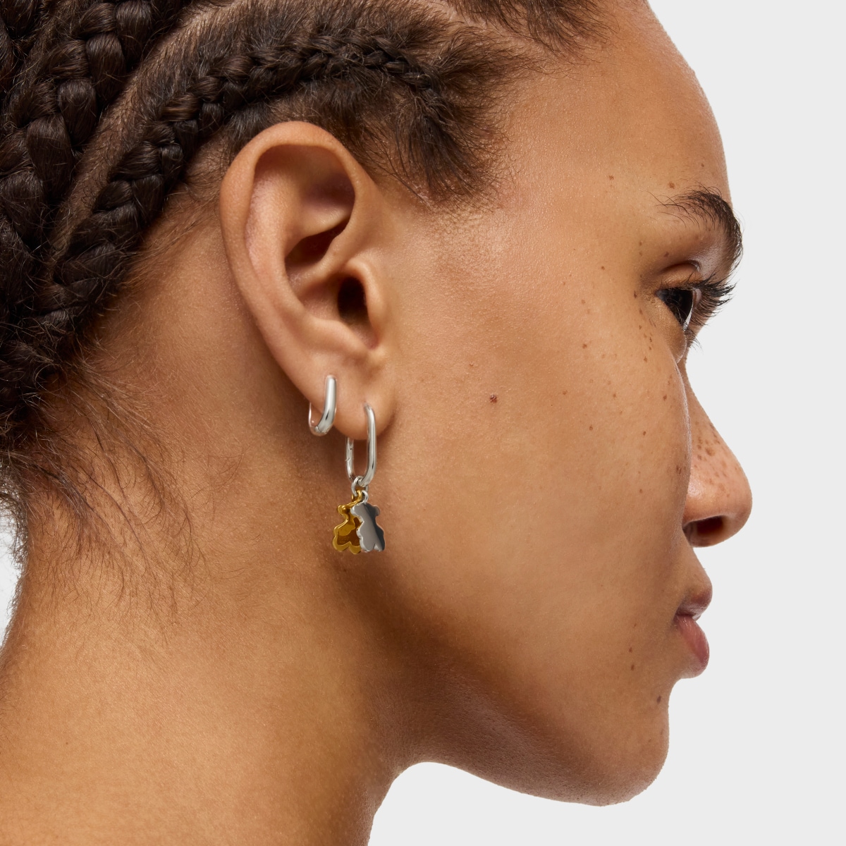 Sweet Dolls two-tone small Hoop earrings with bear motif