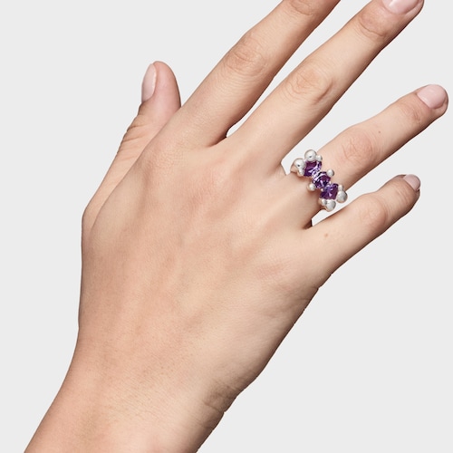 Anillo mediano motivo oso de plata y zafiro lila creado en laboratorio Color Bear LGG