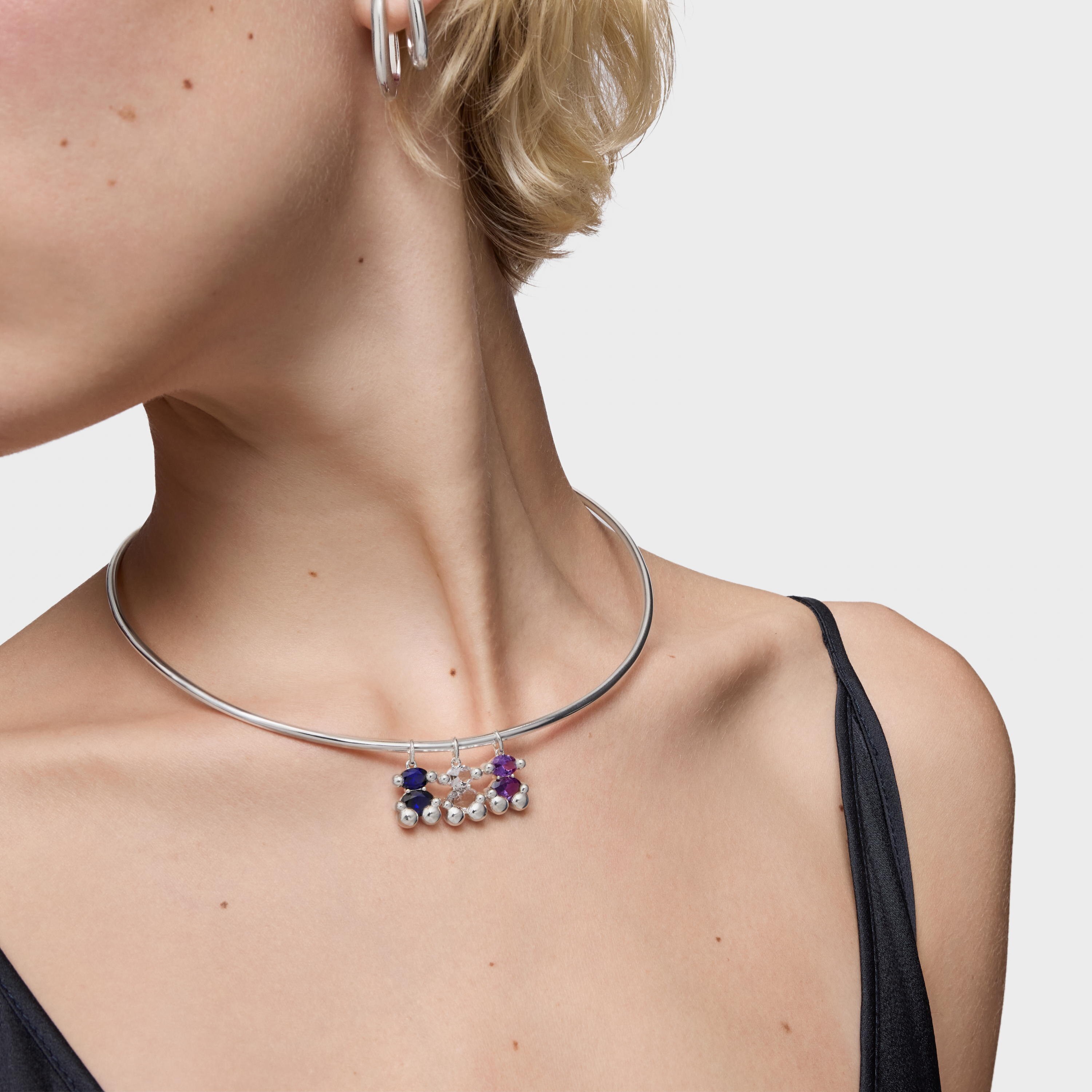 Small silver bear motif Pendant with lab-grown blue sapphire Color Bear LGG