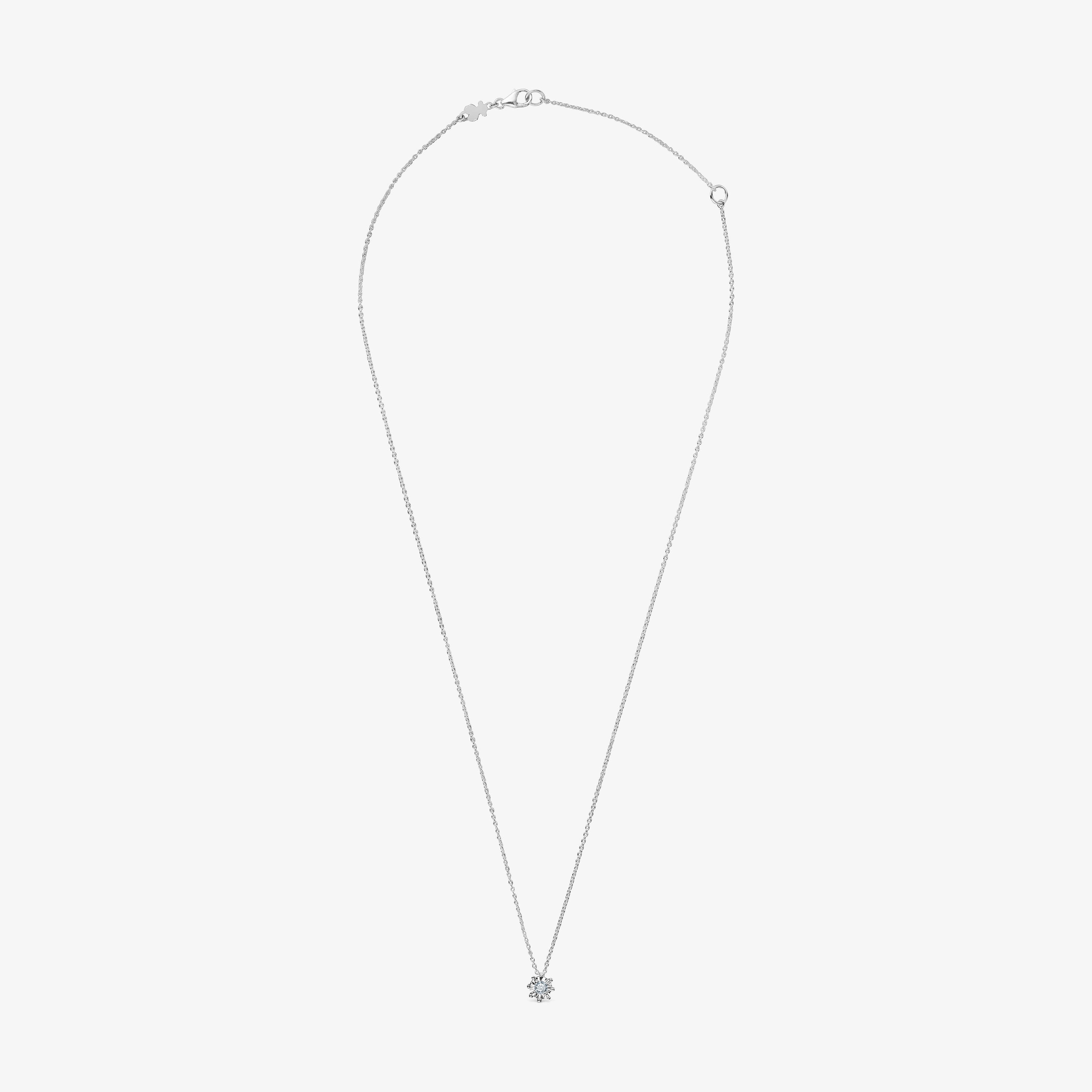 Short rosette Necklace in 18K white gold with 0.10 ct diamond Les Classiques