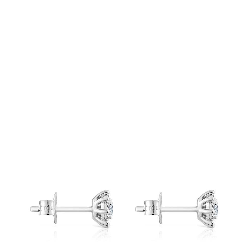 Small Earrings in white gold with 0,30 ct diamonds Les Classiques