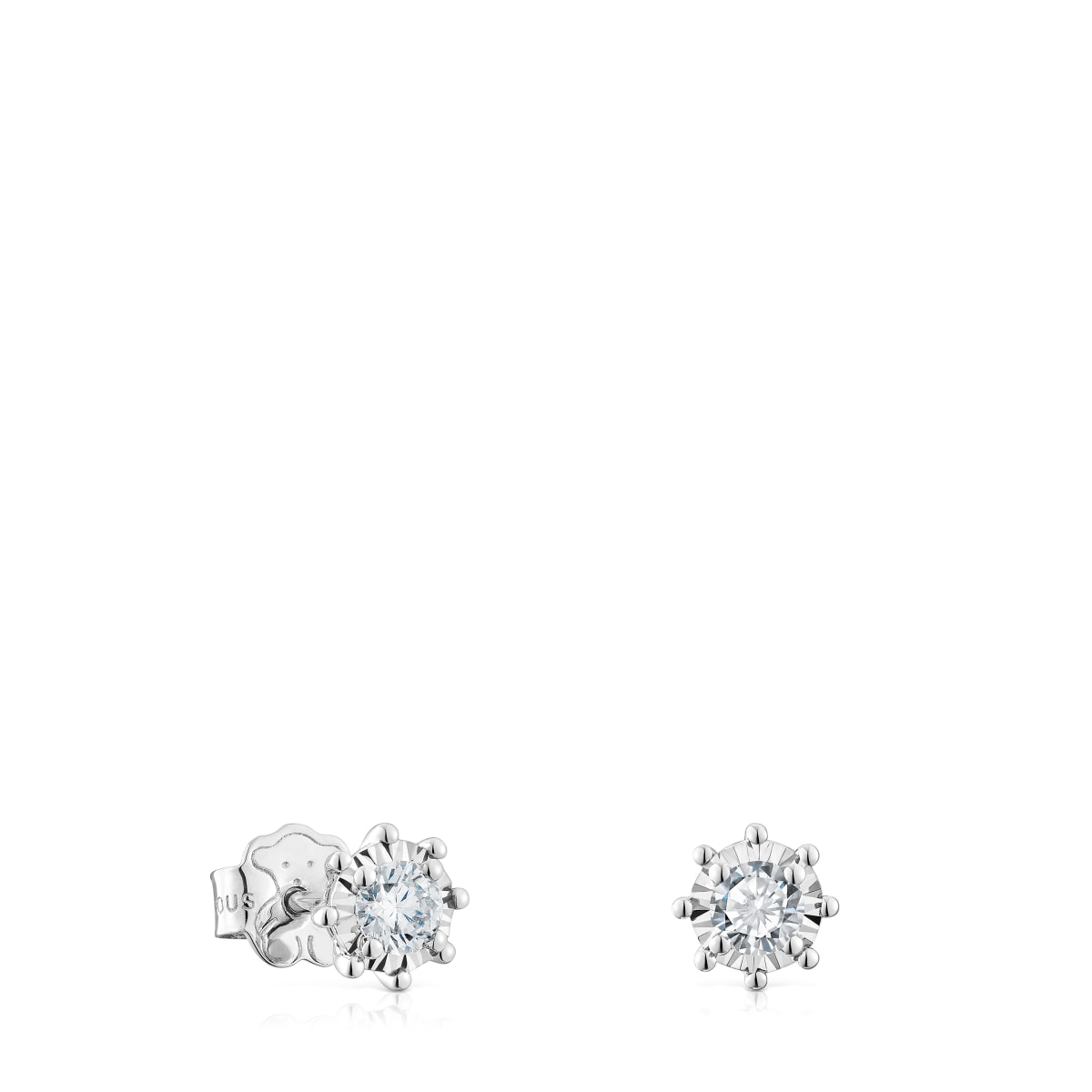 Small Earrings in white gold with 0,20 ct diamonds Les Classiques