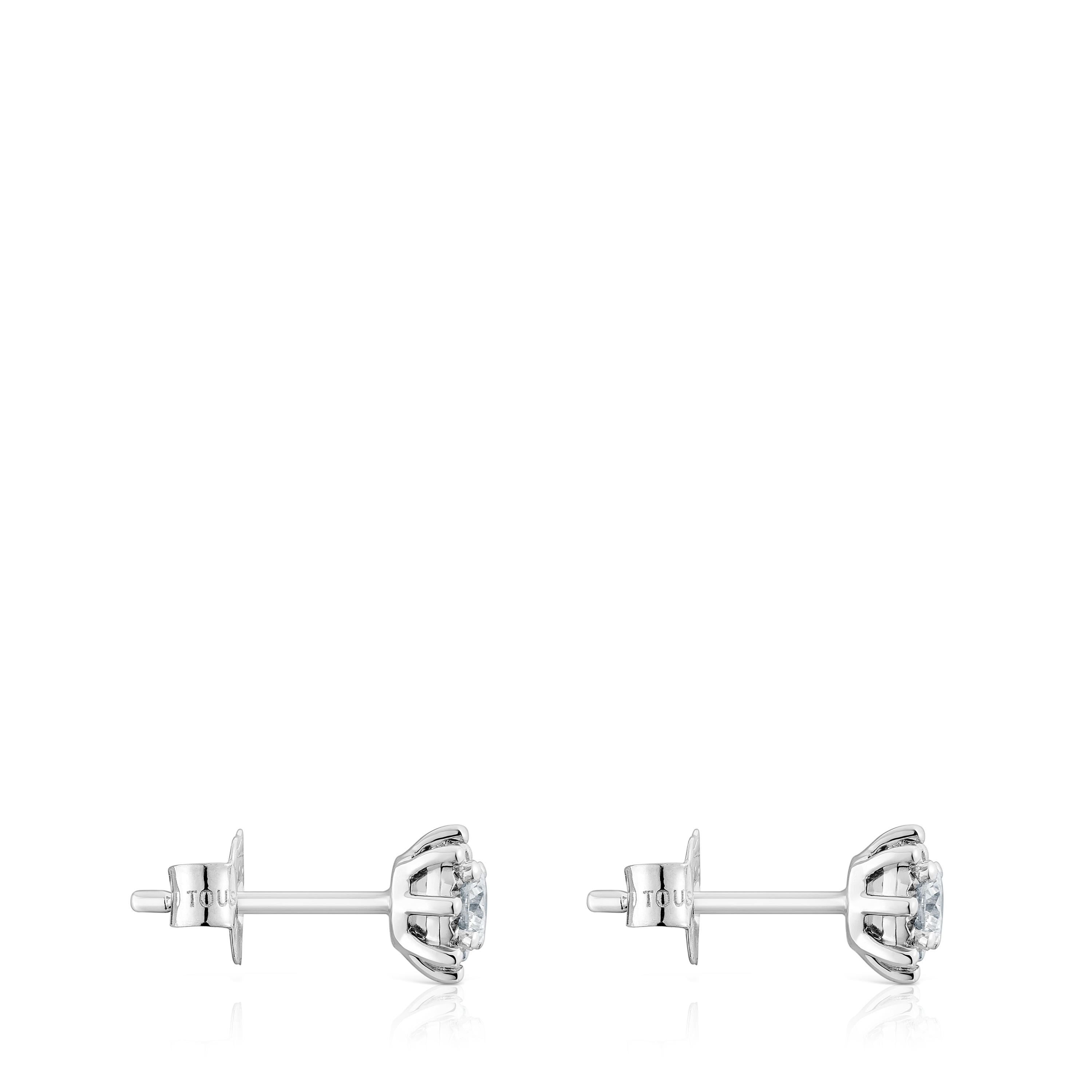 Small Earrings in white gold with 0,20 ct diamonds Les Classiques