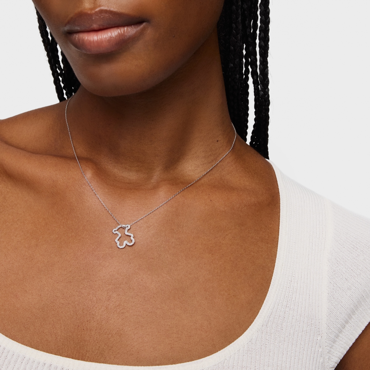 16 mm white gold bear pendant with diamonds Icon Gems