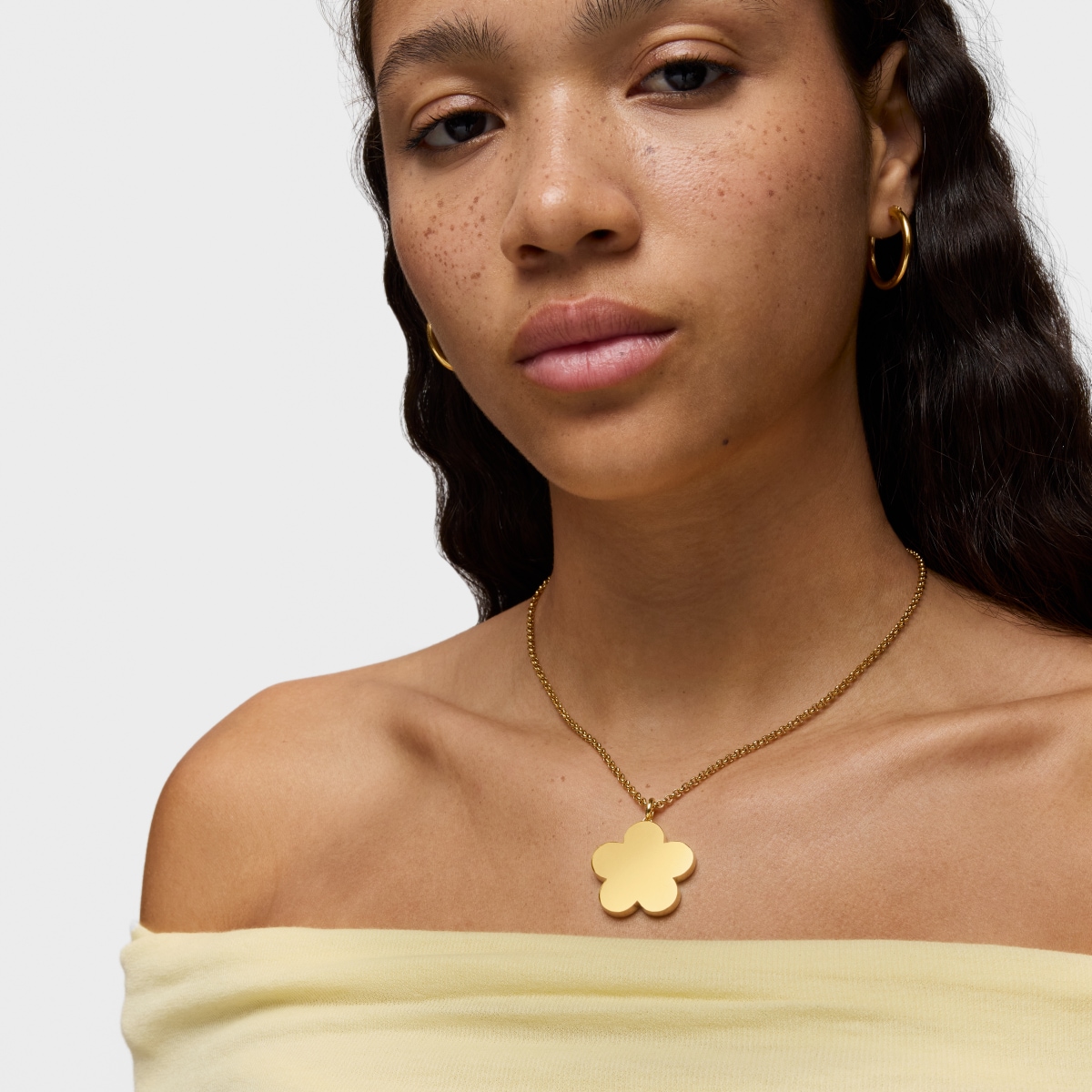 Medium 27mm 18kt gold plating over silver flower Pendant Sweet Dolls
