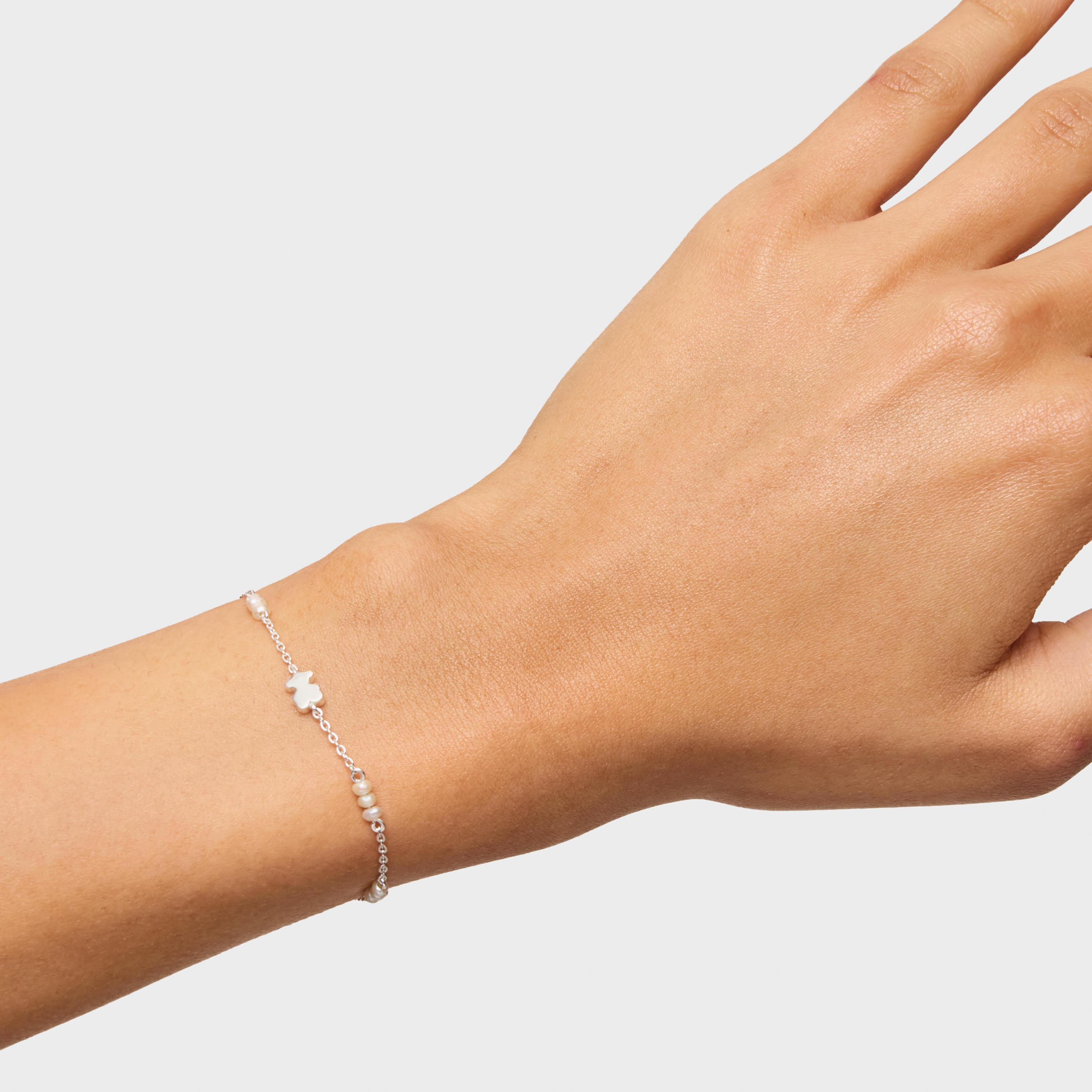 Silver Chain bracelet with cultured pearls and bear charm Sweet Dolls