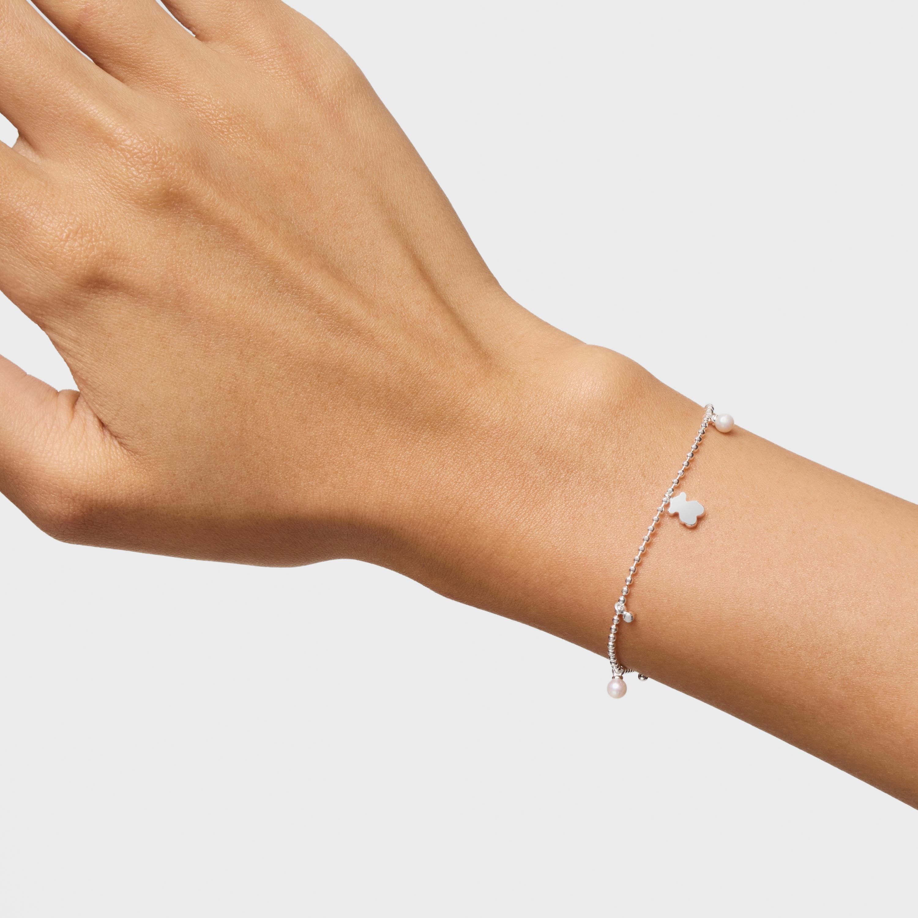 Silver chain Bracelet with cultured pearls and bear pendant charm Sweet Dolls