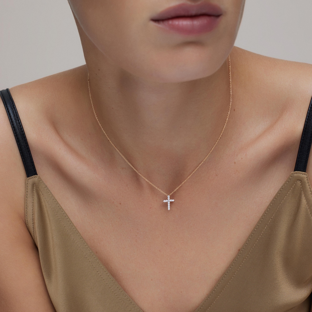 Collar cruz de oro y oro blanco con diamantes TOUS ATELIER image number 3