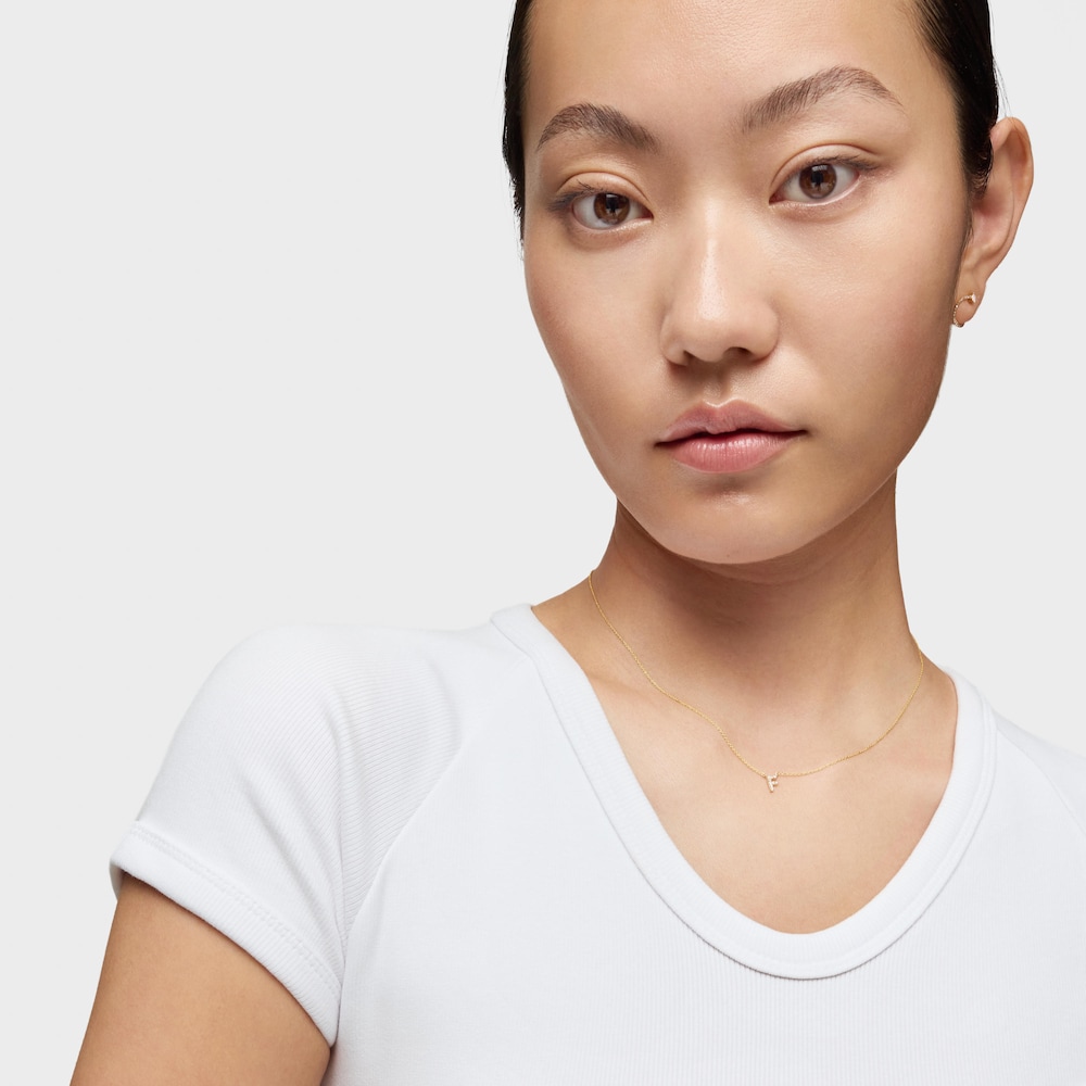 Collier en or et 0,05&nbsp;ct de diamants lettre&nbsp;F court Alphabet