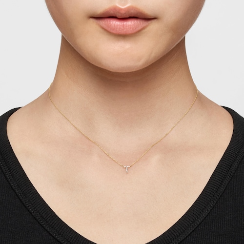 Collar corto de oro y 0,05 ct de diamantes letra T Alphabet