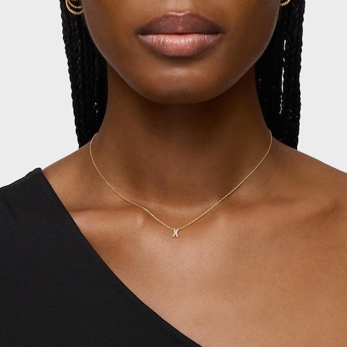Collar corto de oro y 0,05 ct de diamantes letra X Alphabet