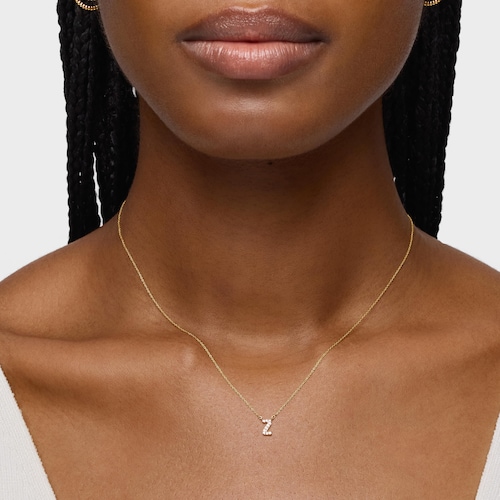 Collar corto de oro y 0,05 ct de diamantes letra Z Alphabet