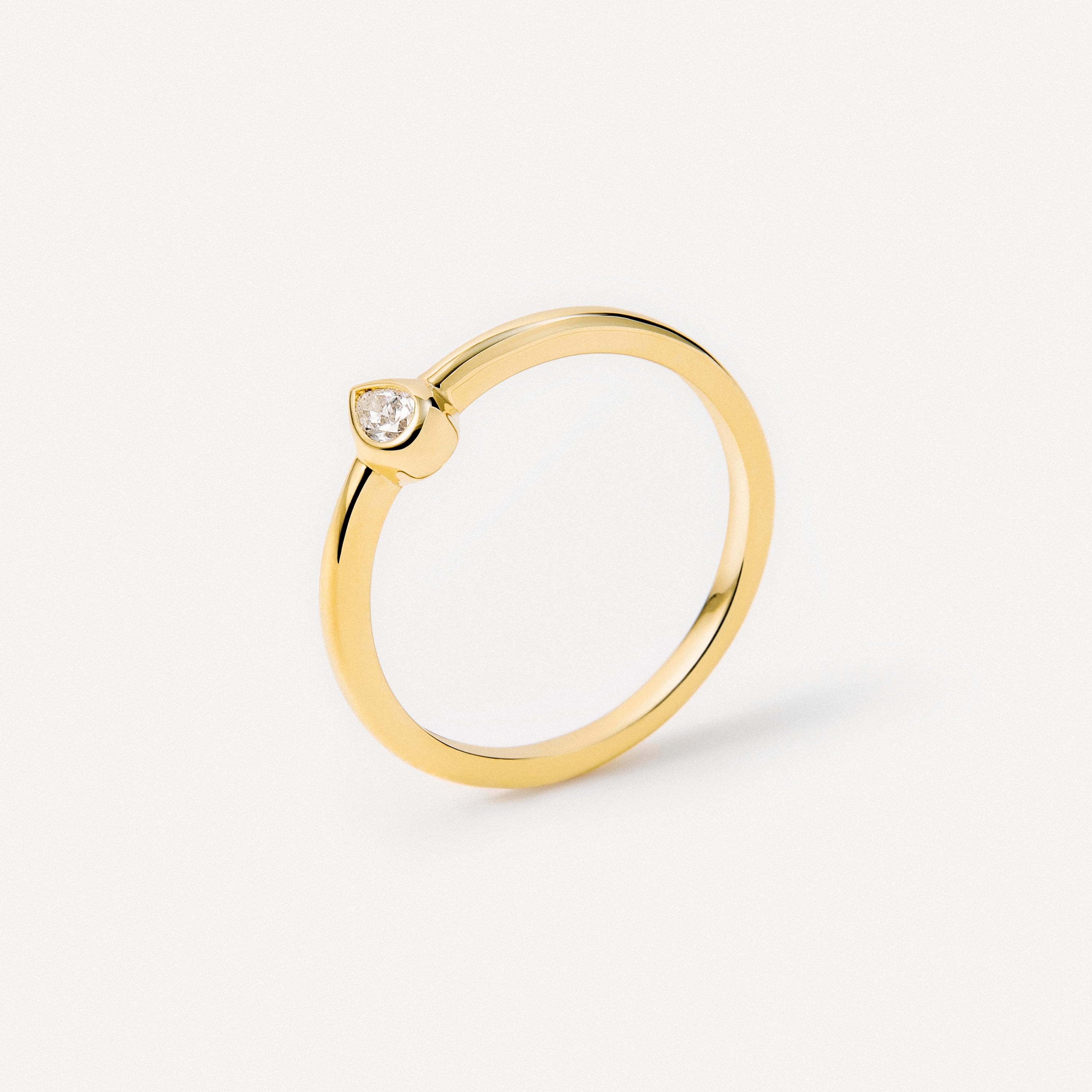 Gold Ring with teardrop-cut diamond TOUS ATELIER