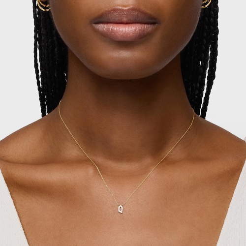 Collar corto de oro y 0,05 ct de diamantes letra Q Alphabet