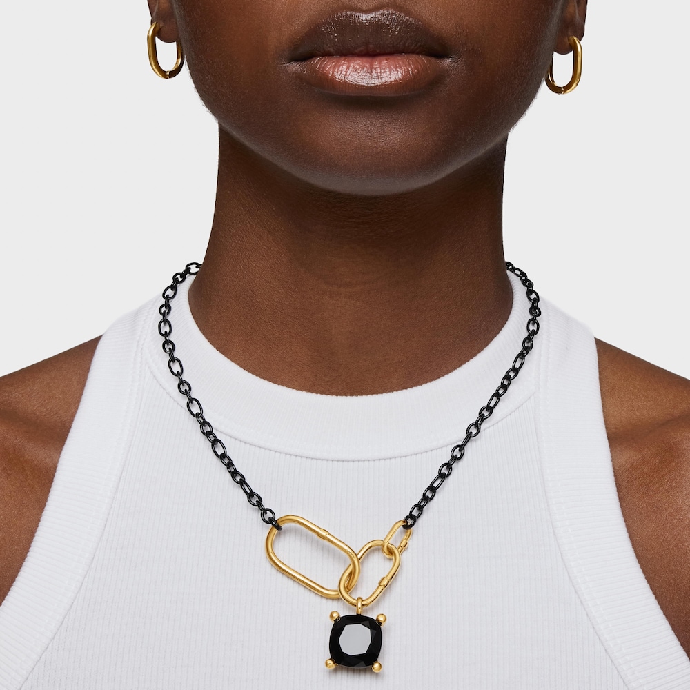 Short dark silver Necklace with 18kt gold plating over silver ring Hold Oval image number 4