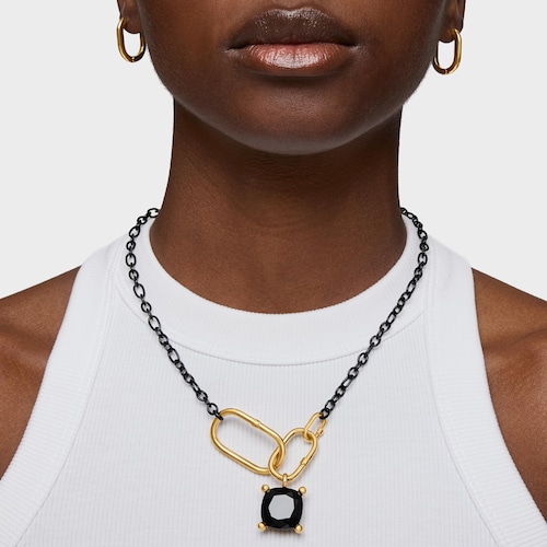 Collar corto de plata dark silver y anilla con baño de oro 18 kt sobre plata Hold Oval