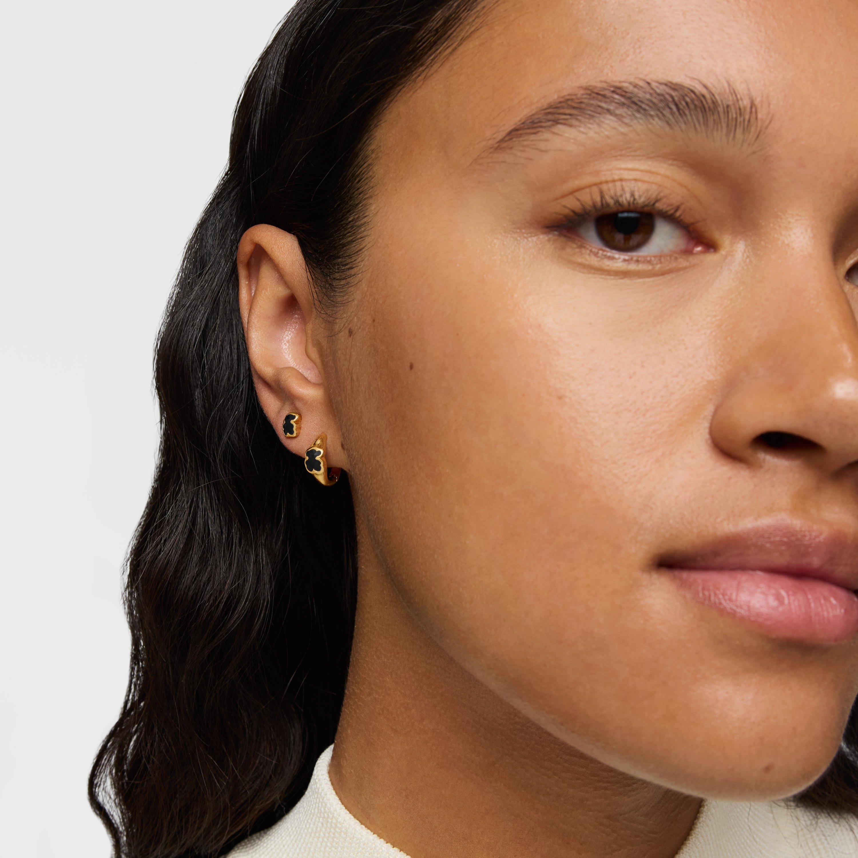 10 mm 18kt gold over silver Hoop earrings with onyx bear motif TOUS Icon Color