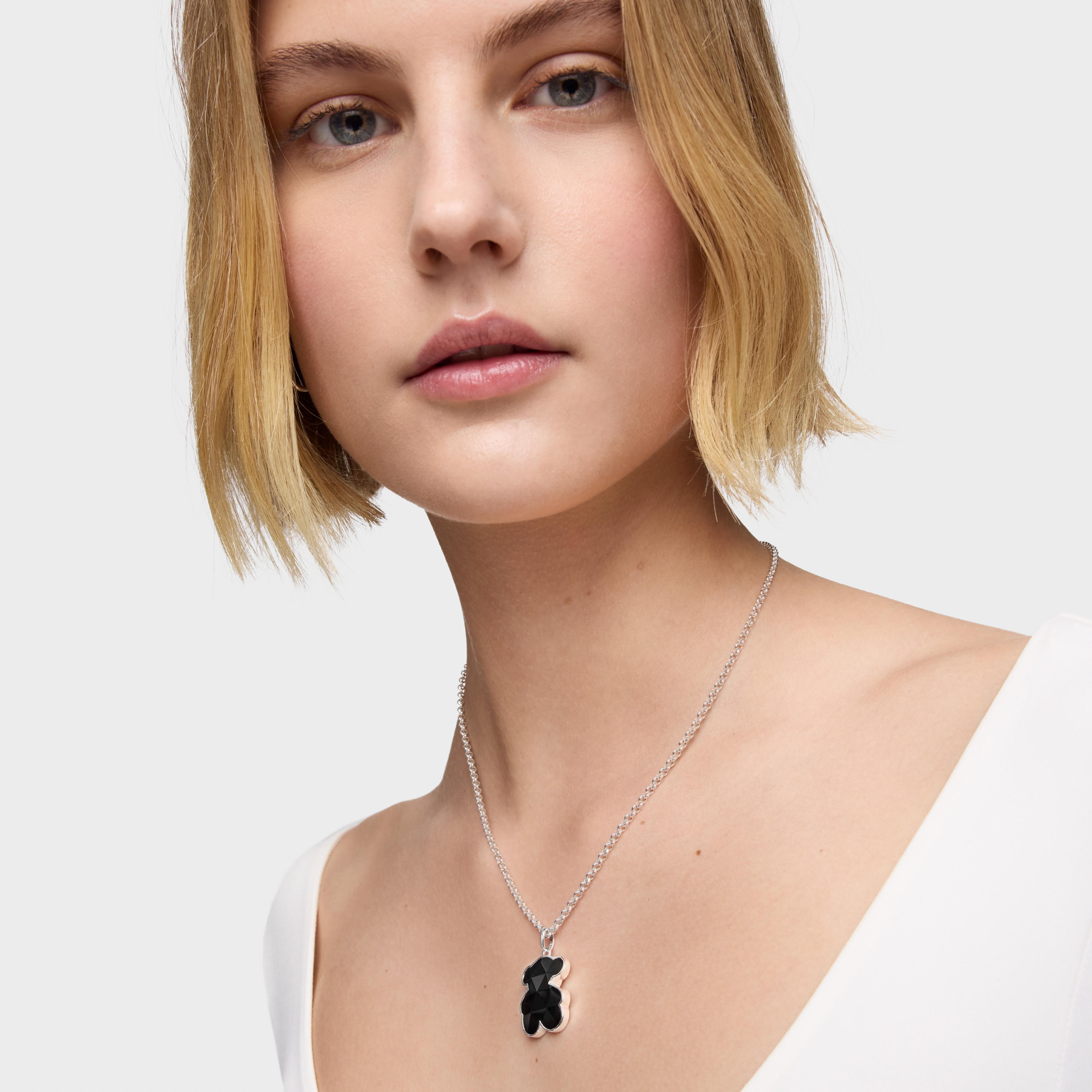 Medium silver Pendant with onyx bear motif in onyx TOUS Icon Color