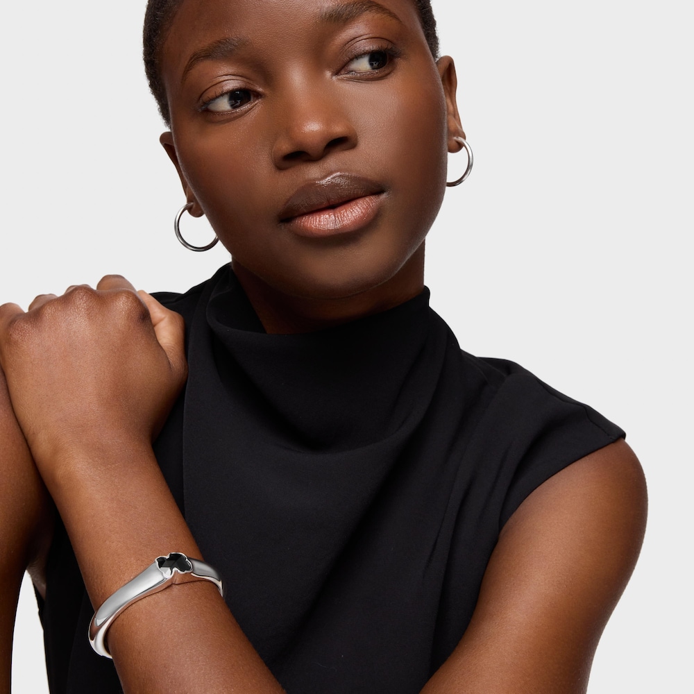 Strieborn&yacute; N&aacute;ramok so&nbsp;16&nbsp;mm mot&iacute;vom medved&iacute;ka z&nbsp;&oacute;nyxu TOUS Icon Color