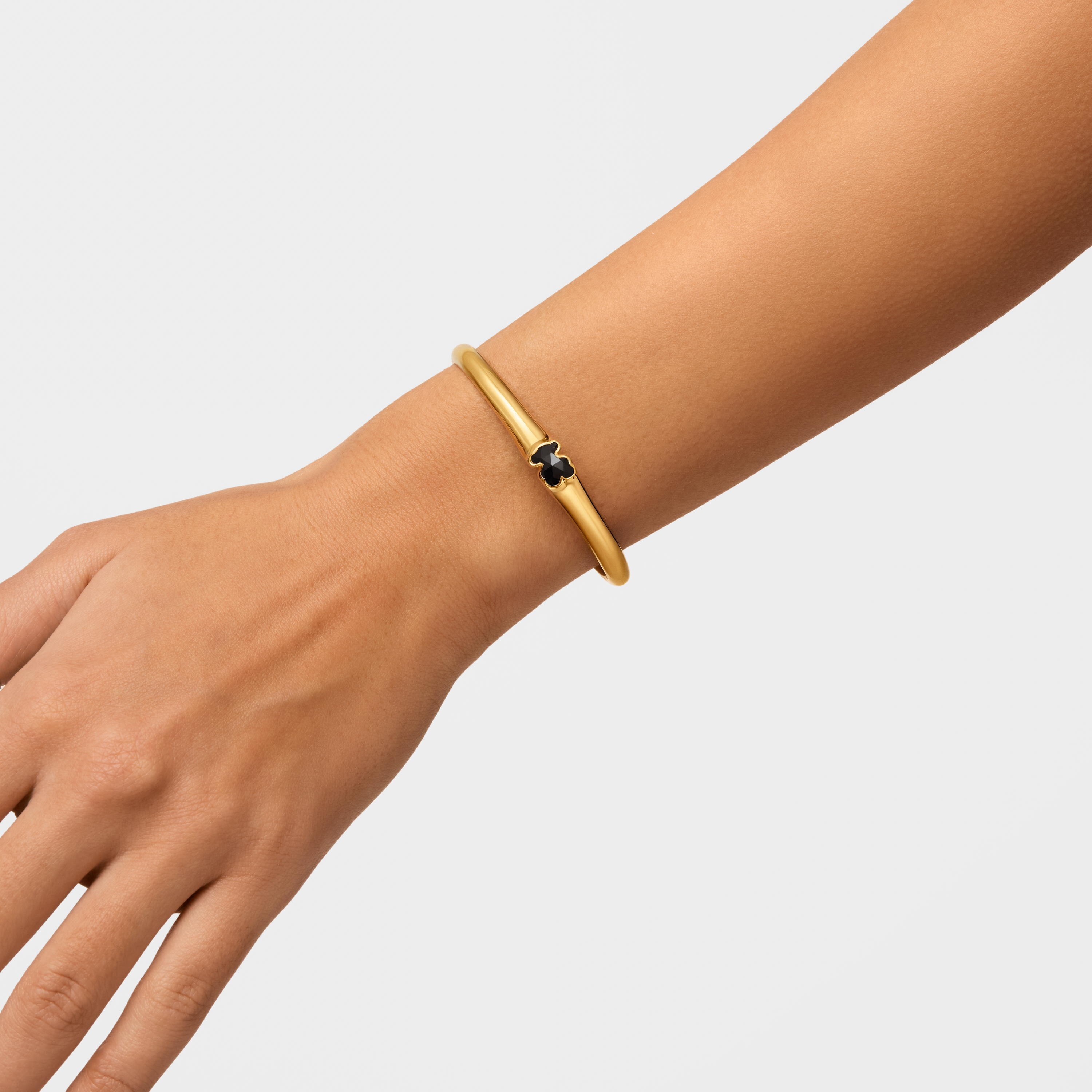 18kt gold plating over silver Bangle with onyx bear motif TOUS Icon Color