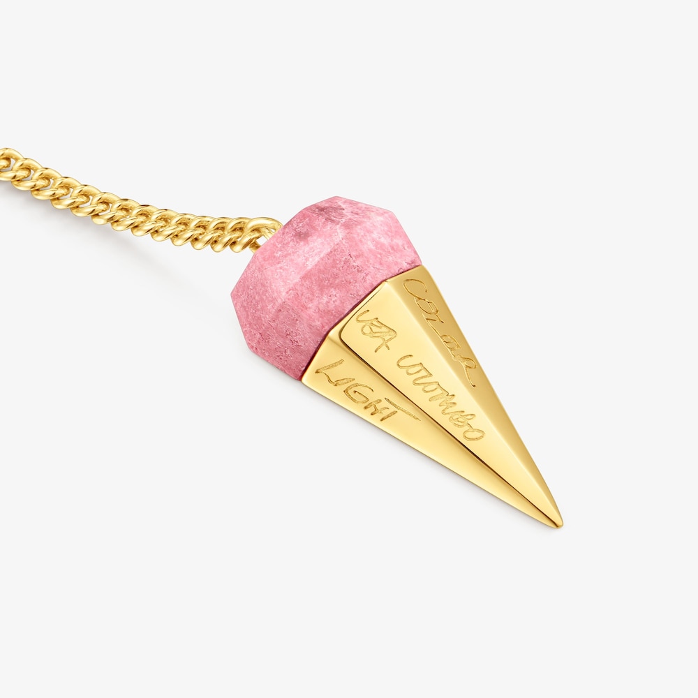 Kr&aacute;tky N&aacute;hrdeln&iacute;k s&nbsp;18&nbsp;kt pozl&aacute;ten&iacute;m na striebre s&nbsp;thulitom LEA COLOMBO X TOUS