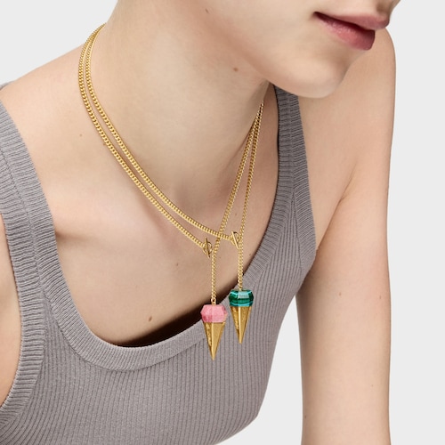 Collar corto con baño de oro 18 kt sobre plata y thulita TOUS X LEA COLOMBO