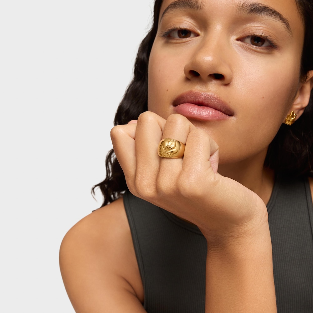 18K gold vermeil signet Ring with motif Yagrumo