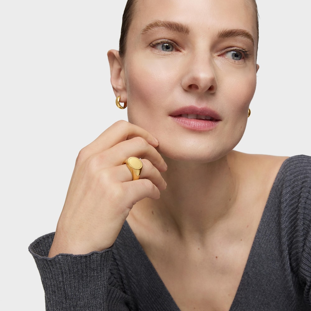 14-milimetrowy sygnet ze srebra pokrytego 18-karatowym złotem TOUS Basics